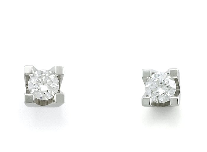 Haakonsen Kim diamant ørepynt i hvitt gull totalt 0.53 ct