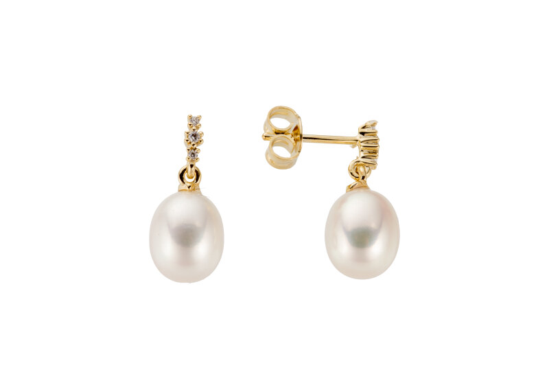 Haakonsen ørepynt i  gull med perle og diamanter.