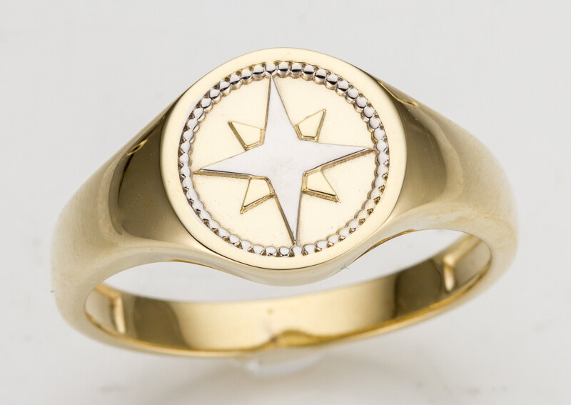 Haakonsen ring i gull.