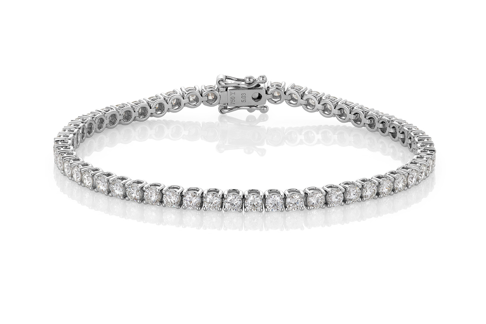 Haakonsen diamantarmbånd i hvitt gull 3.36 ct.
